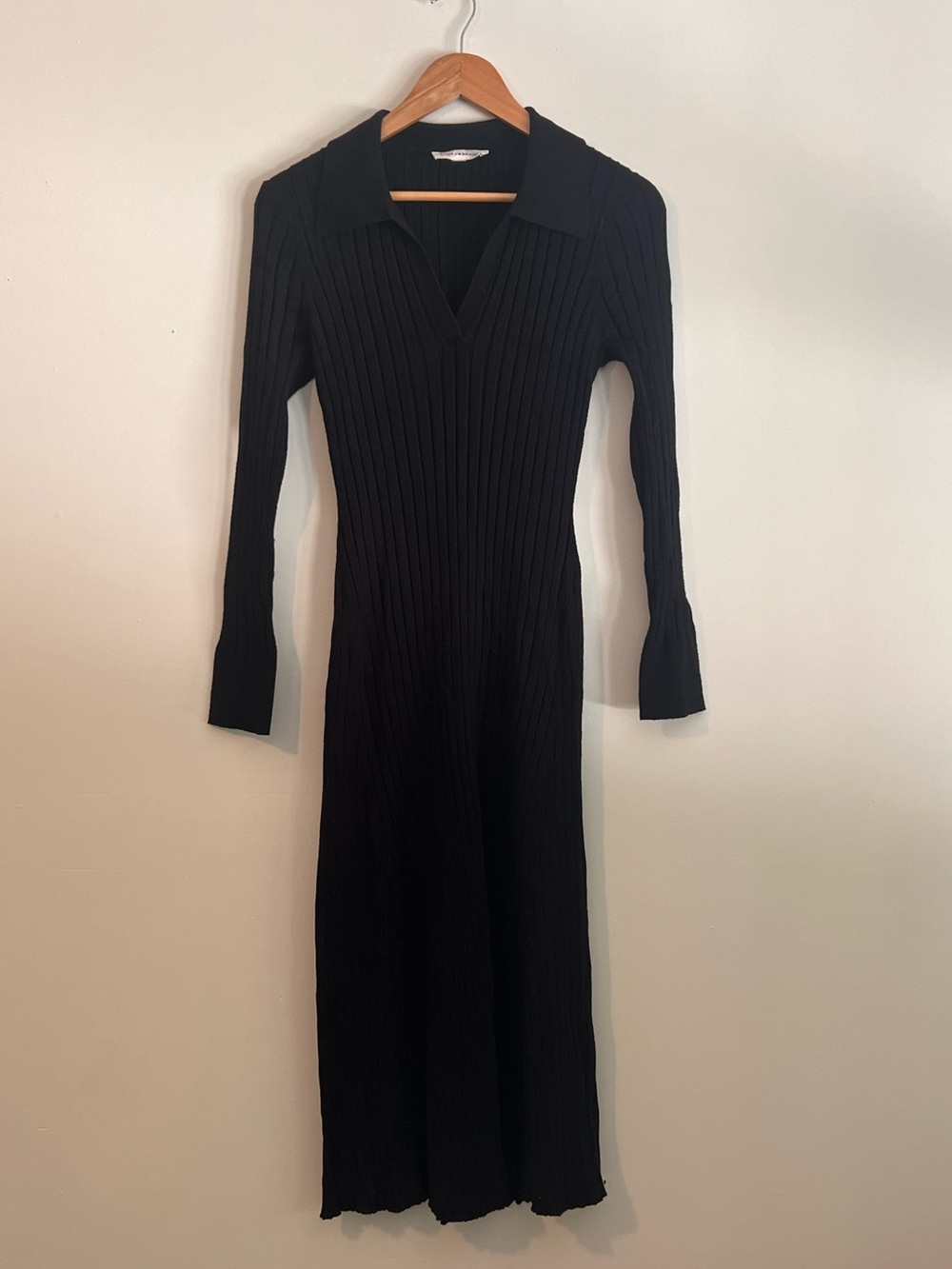 Lucky Brand Black Ribbed Long Sleeve V Neck Midi Sweater Dress with Collar